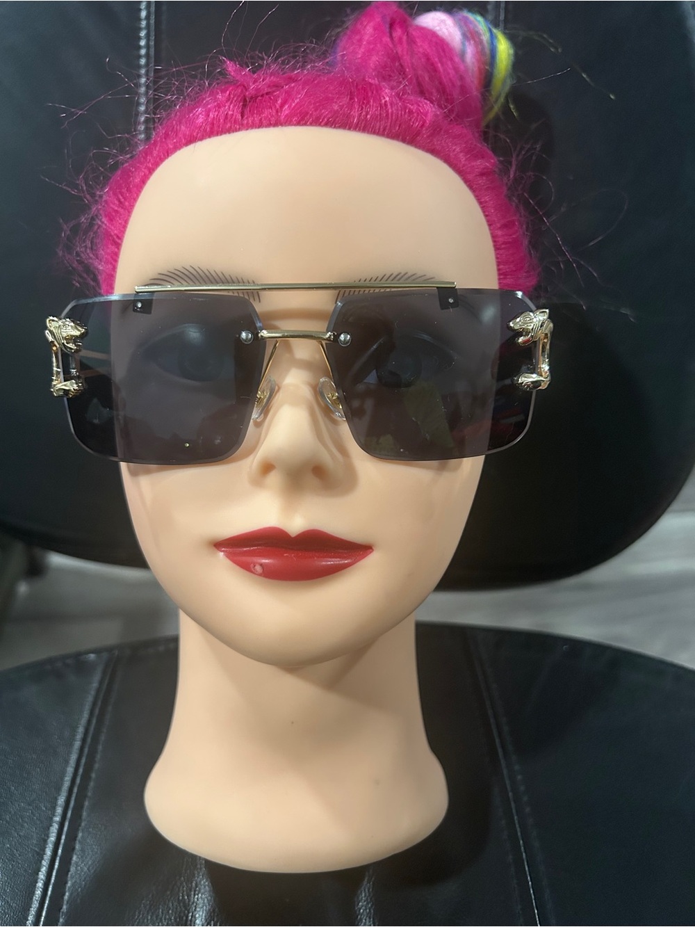 Stylish Rimless Square Sunglasses in Black